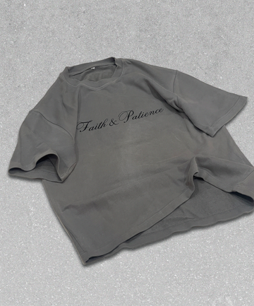 TWOLAWS GREY FAITH & PATIENCE T SHIRT